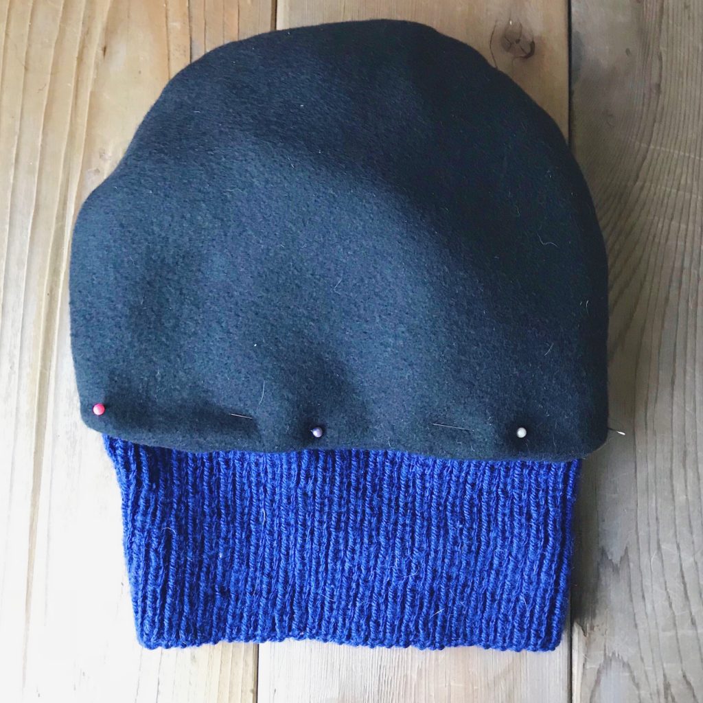 Tutorial how to line a knitted hat with fleece Gabrielle Knits