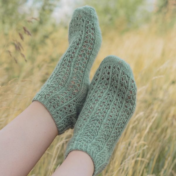 Meadow Socks Knitting Pattern patron de tricot chaussettes prairie