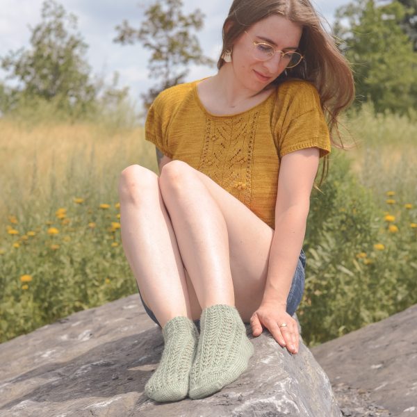 Meadow Socks Knitting Pattern patron de tricot chaussettes prairie