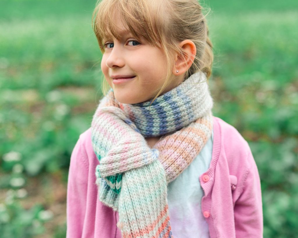 Easy ribbed scarf free knitting pattern - Foulard côtelé facile (patron de tricot gratuit)